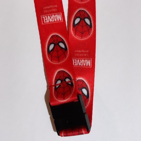 MARVEL SPIDERMAN LANYARD WITH CLIP - Picture 3 of 6